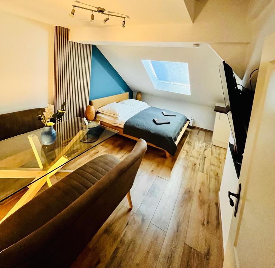 Aycatcherhomes - Top Lage I 4 Personen I 2 Schlafzimmer I Zentral I Altstadt Marburg I Naehe Fluss Lahn I Wlan I Apartment Sirius Экстерьер фото